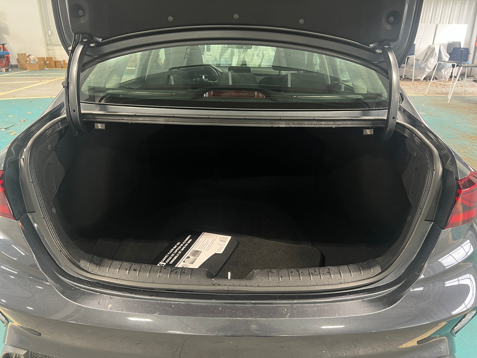 Thumbnail: 2024 Kia Forte - 7