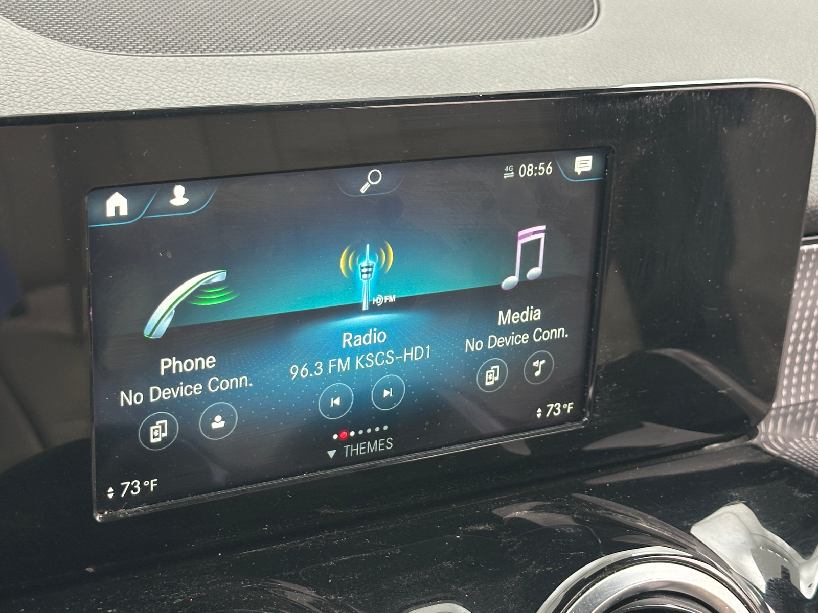 Thumbnail: 2020 Mercedes-Benz GLB - 3