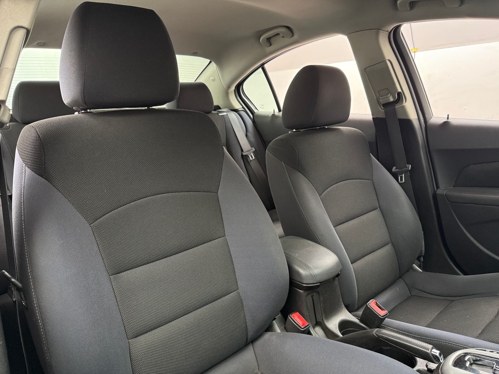 Thumbnail: 2015 Chevrolet Cruze - 2