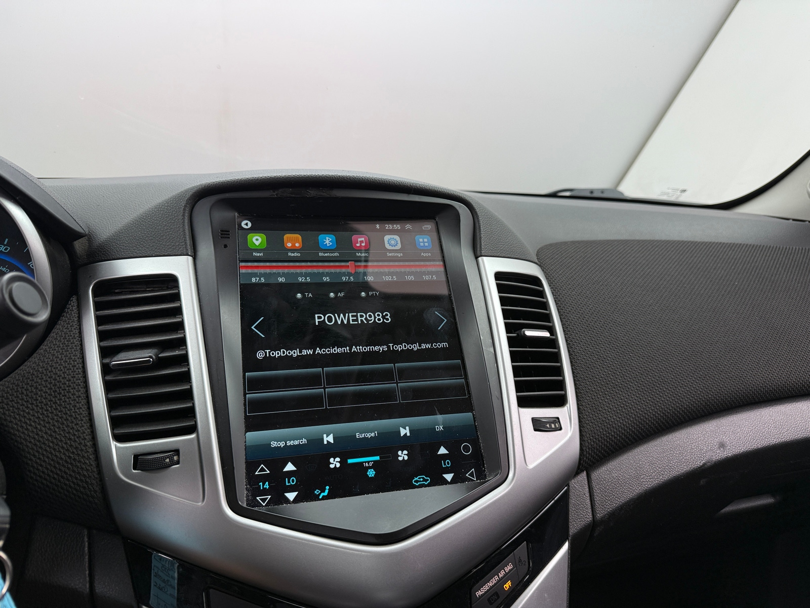 Thumbnail: 2015 Chevrolet Cruze - 4