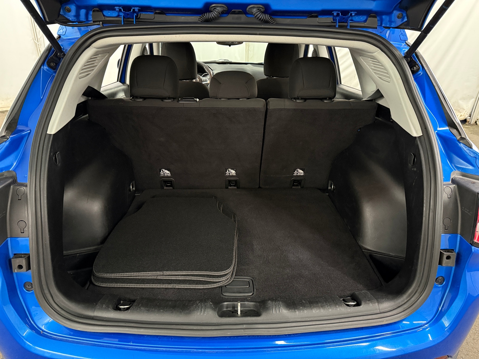 Thumbnail: 2017 Jeep Compass - 7