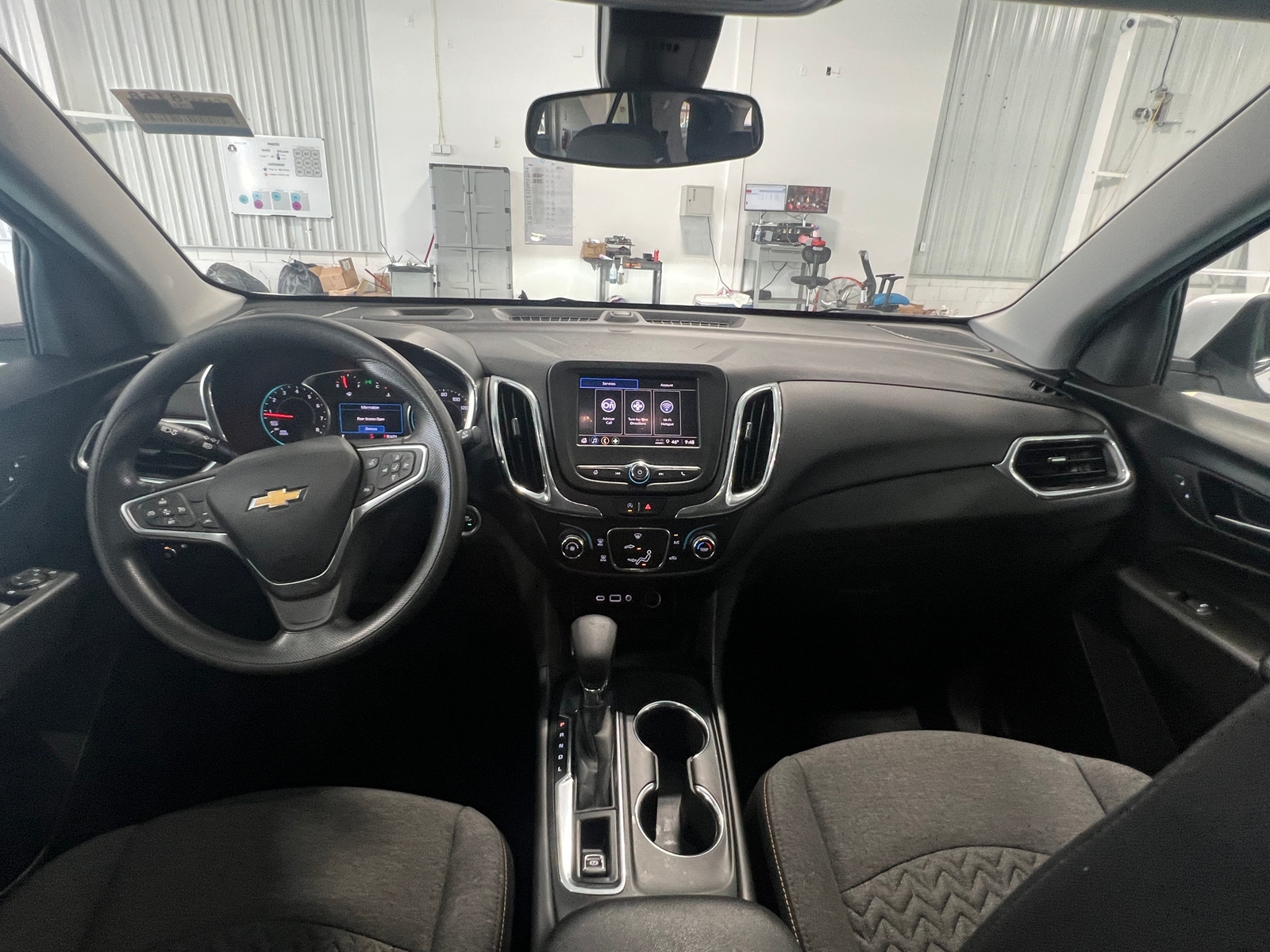 Thumbnail: 2023 Chevrolet Equinox - 3