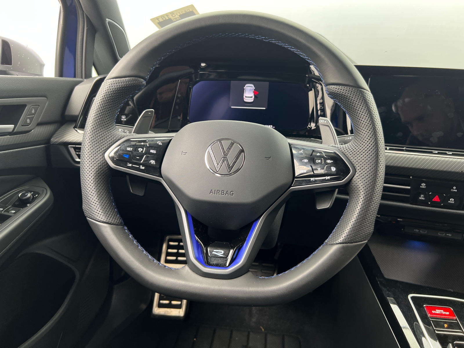 Thumbnail: 2024 Volkswagen Golf - 4