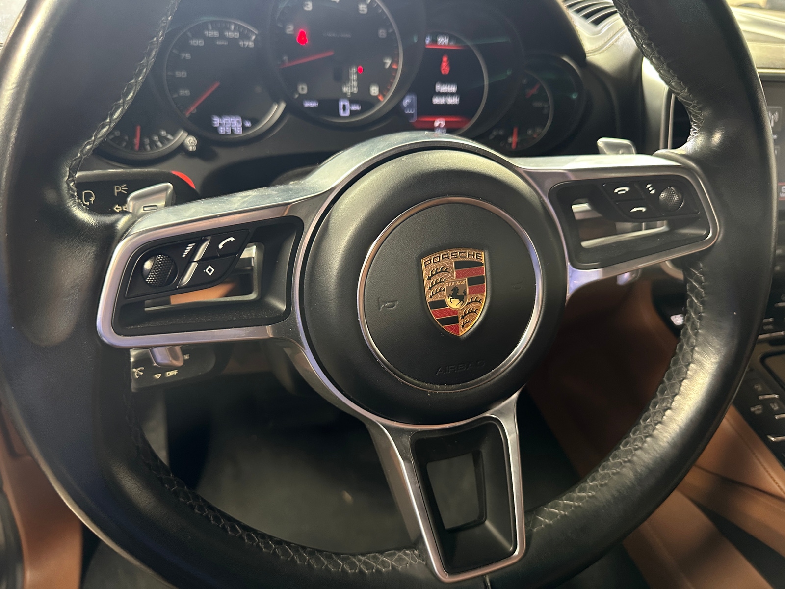 Thumbnail: 2018 Porsche Cayenne - 4