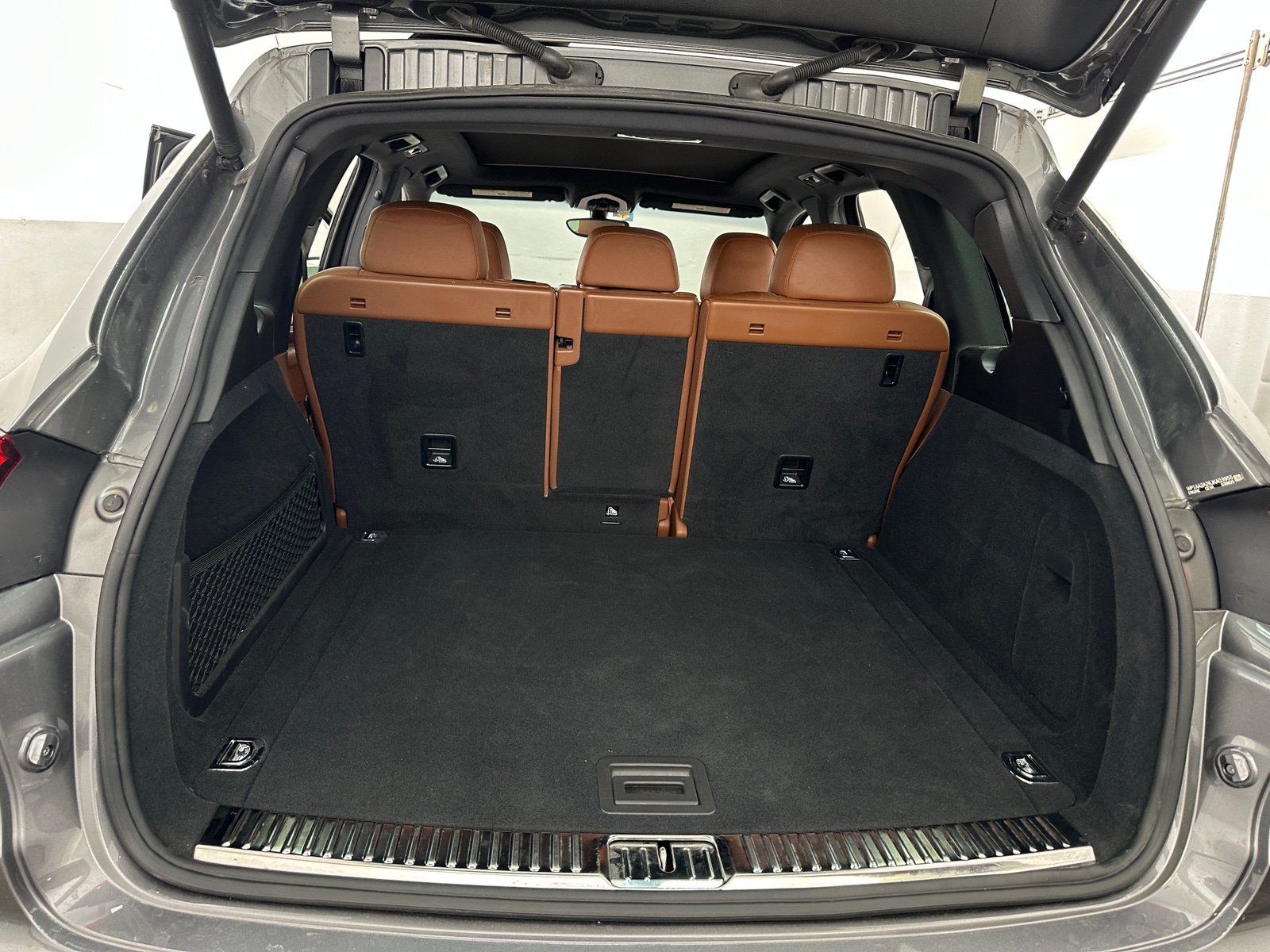 Thumbnail: 2018 Porsche Cayenne - 6