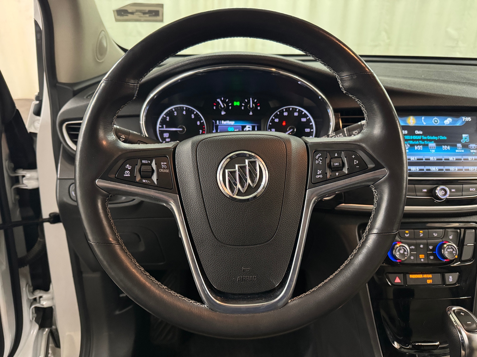 Thumbnail: 2019 Buick Encore - 4