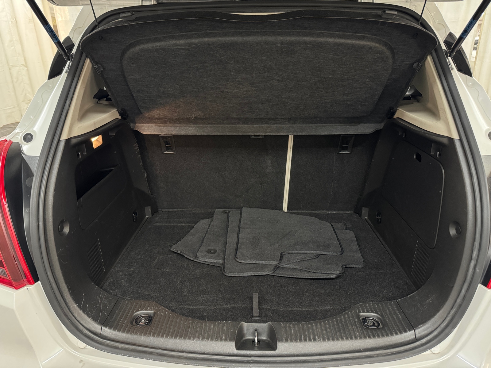 Thumbnail: 2019 Buick Encore - 6