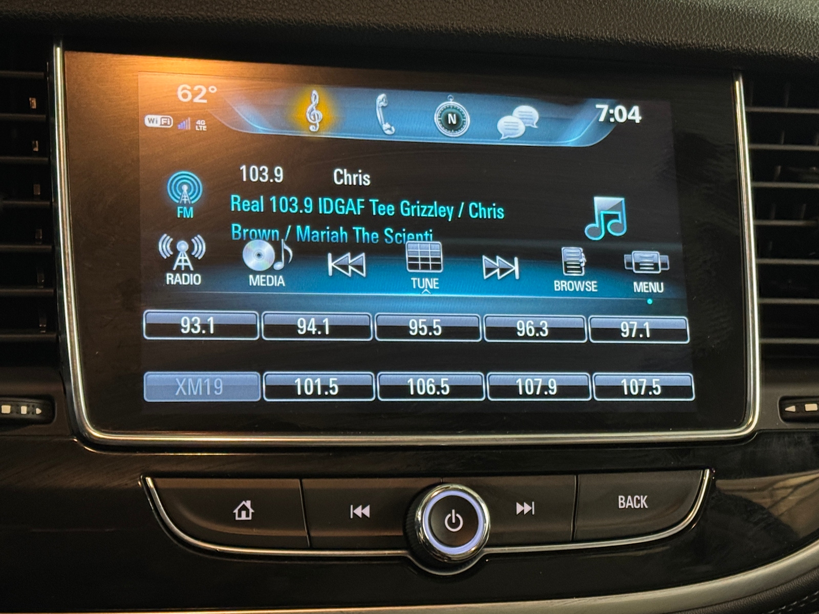 Thumbnail: 2019 Buick Encore - 3