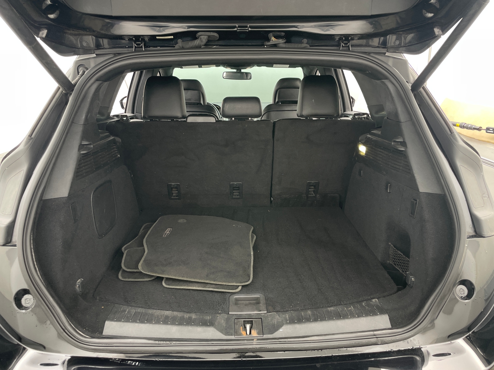 Thumbnail: 2017 Lincoln MKC - 6