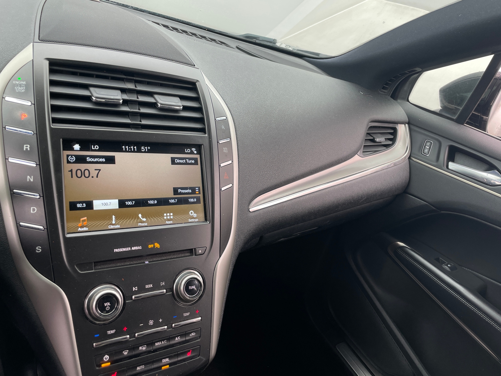 Thumbnail: 2017 Lincoln MKC - 3