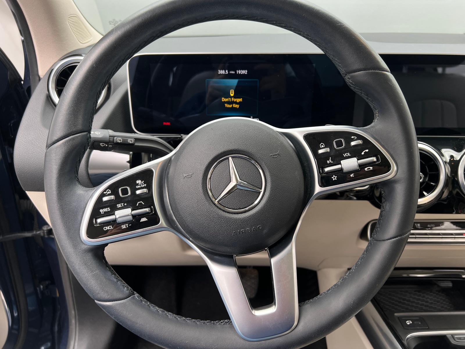 Thumbnail: 2021 Mercedes-Benz GLA - 4