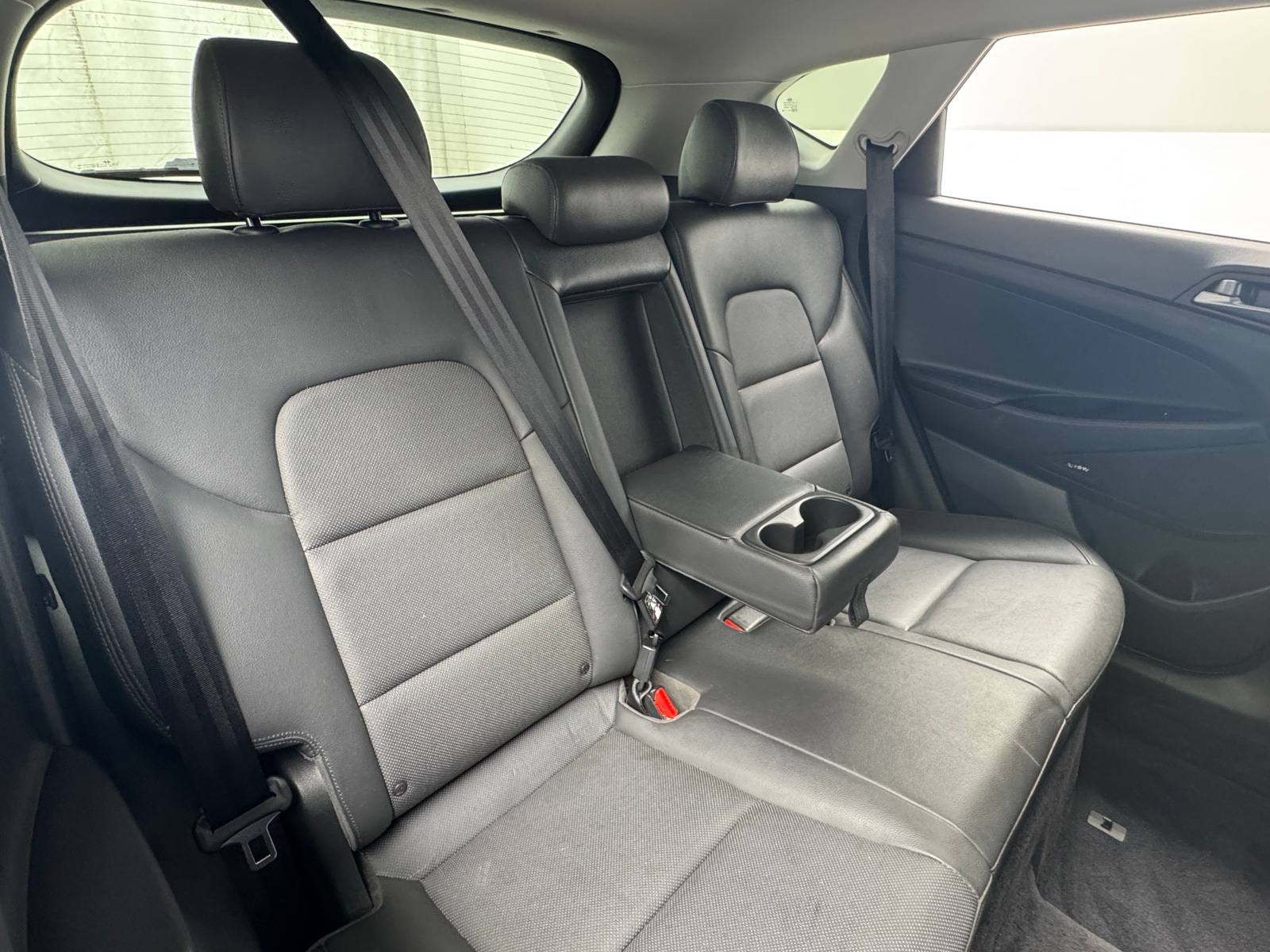 Thumbnail: 2017 Hyundai Tucson - 5