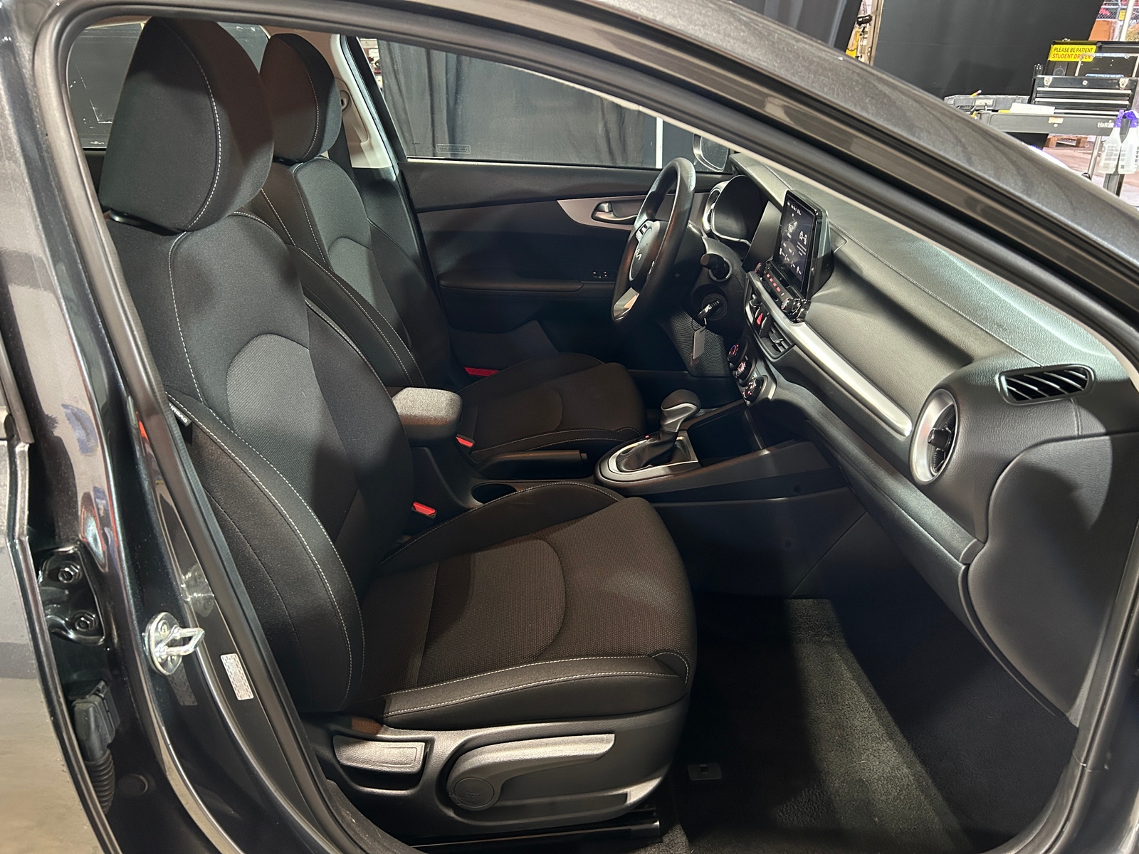 Thumbnail: 2024 Kia Forte - 2