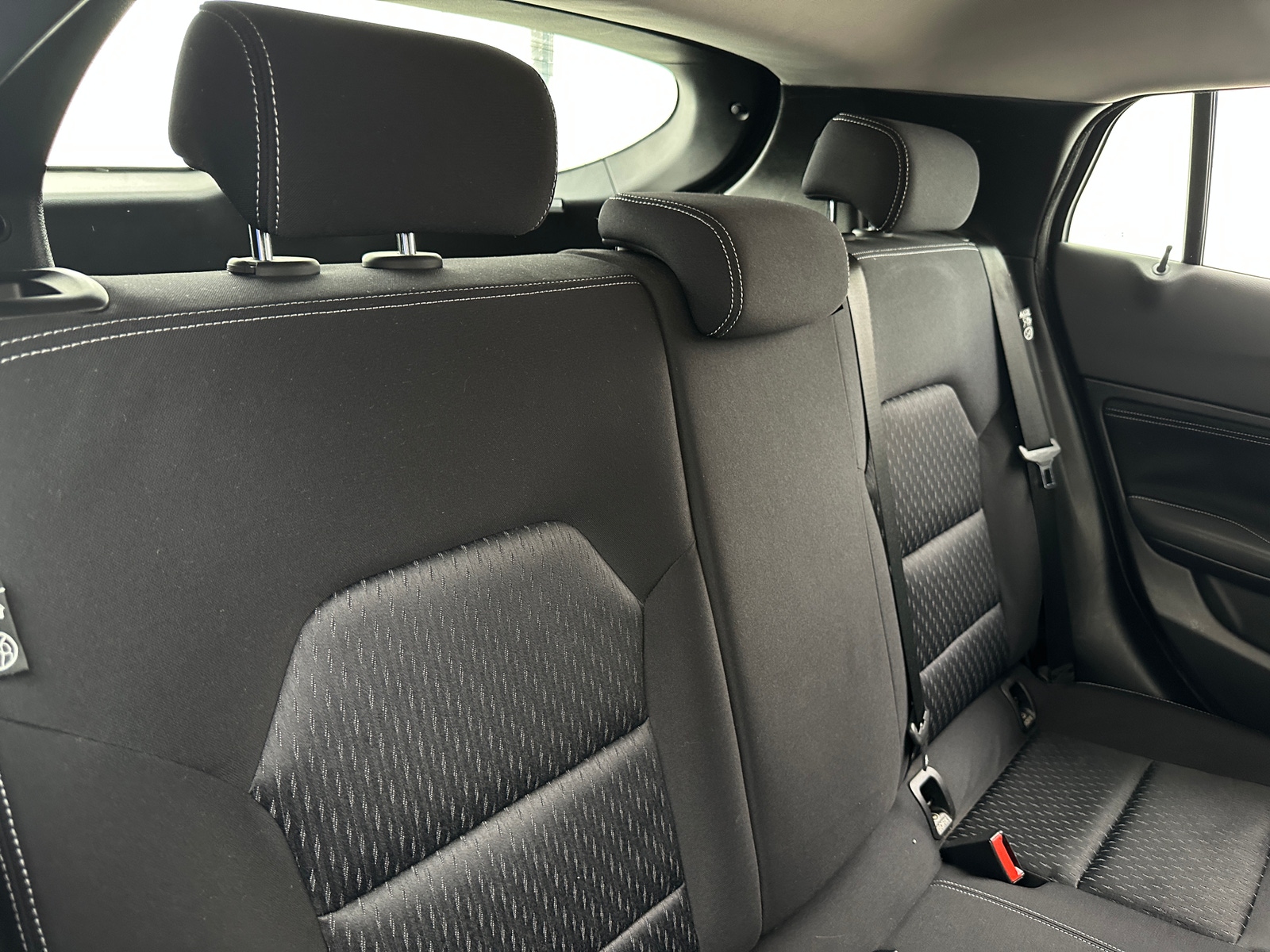 Thumbnail: 2018 INFINITI QX30 - 6