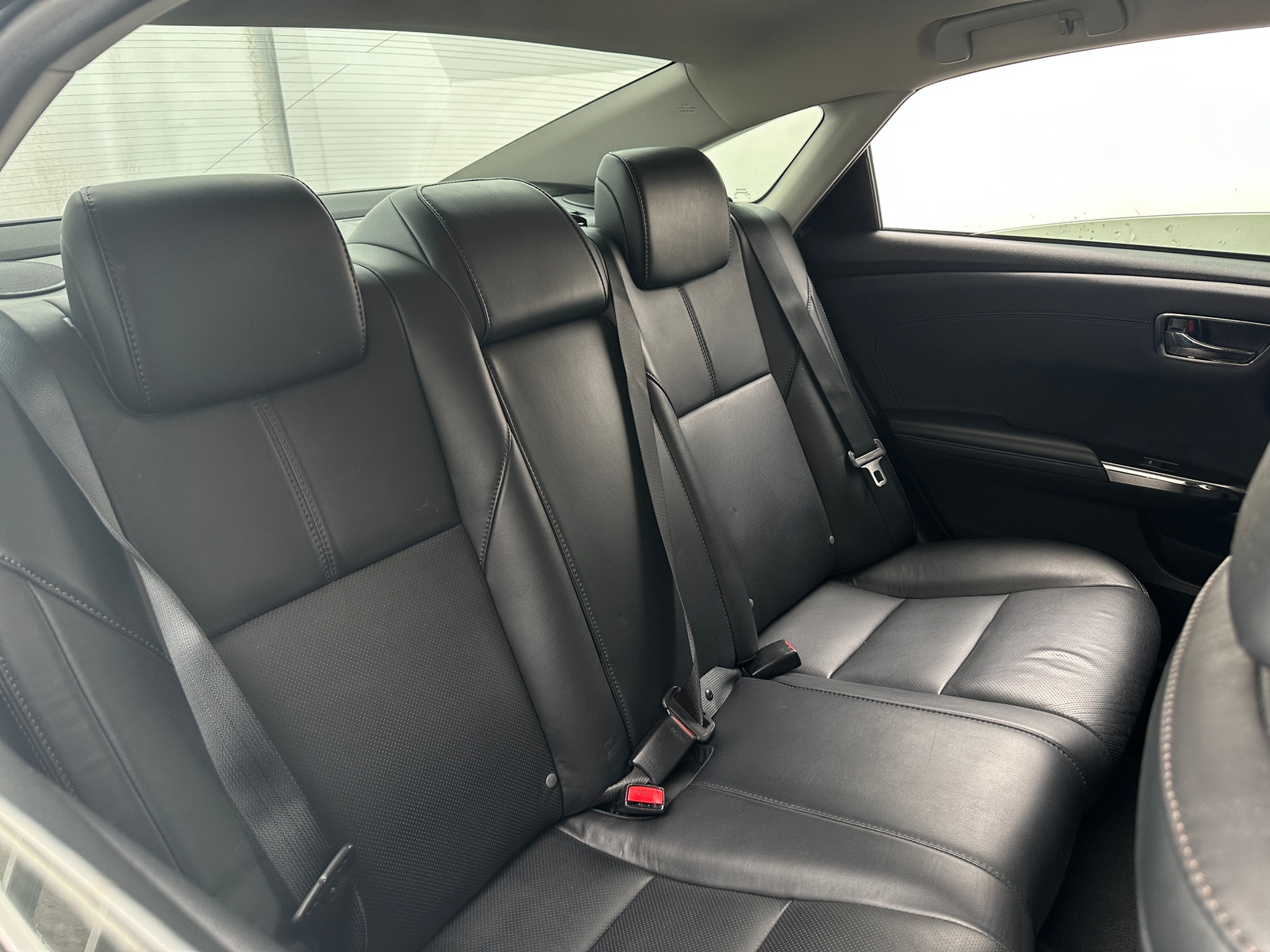 Thumbnail: 2016 Toyota Avalon - 5