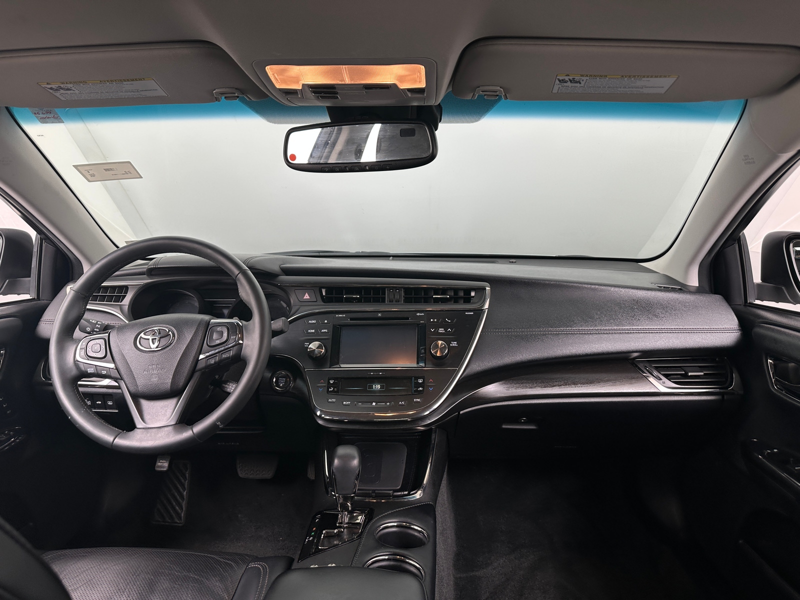 Thumbnail: 2016 Toyota Avalon - 2