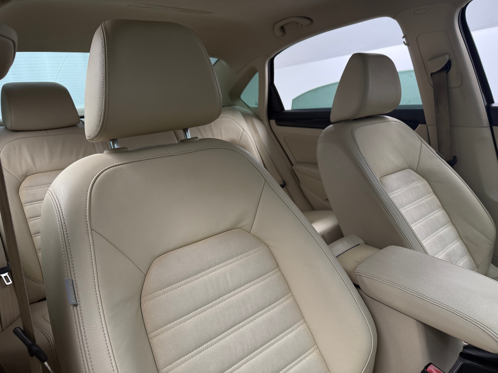 Thumbnail: 2014 Volkswagen Passat - 2