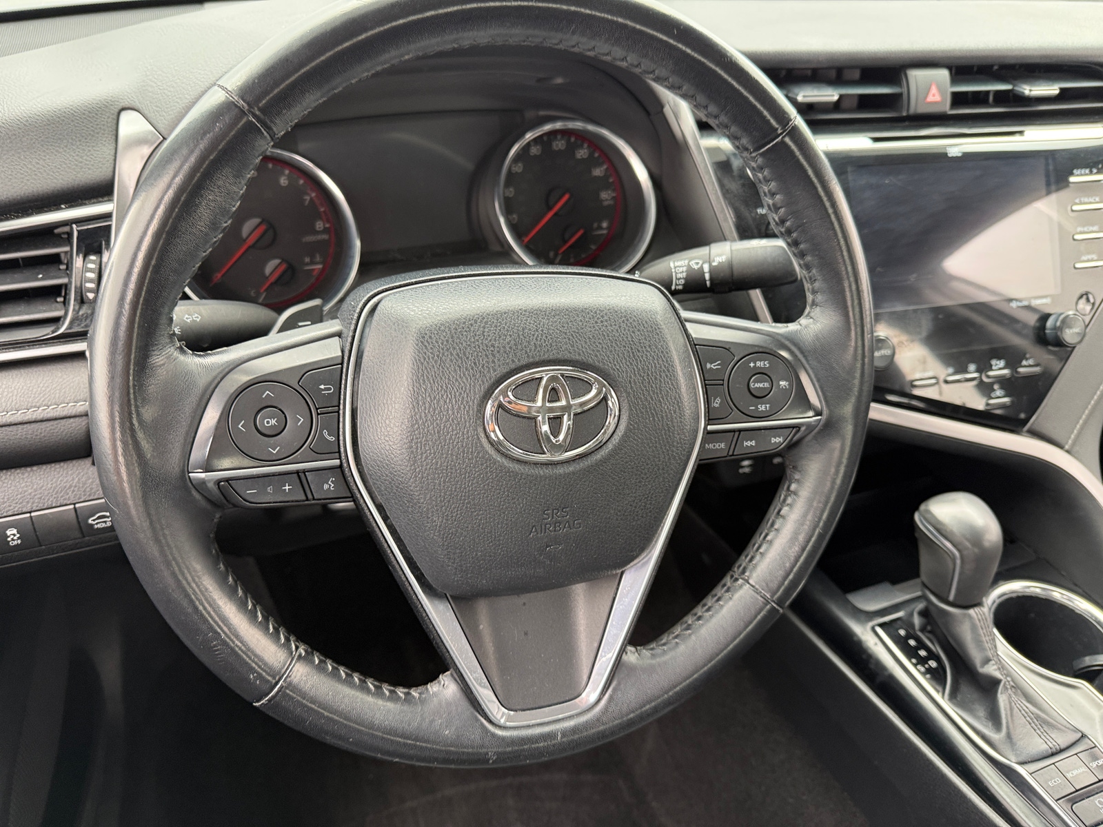 Thumbnail: 2019 Toyota Camry - 4