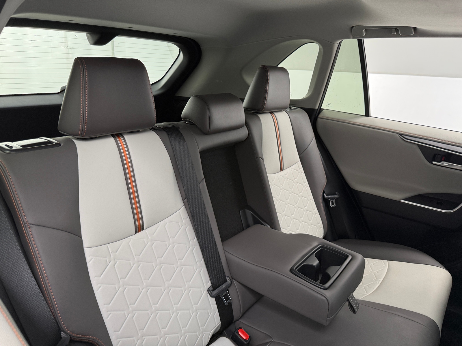 Thumbnail: 2019 Toyota RAV4 - 5