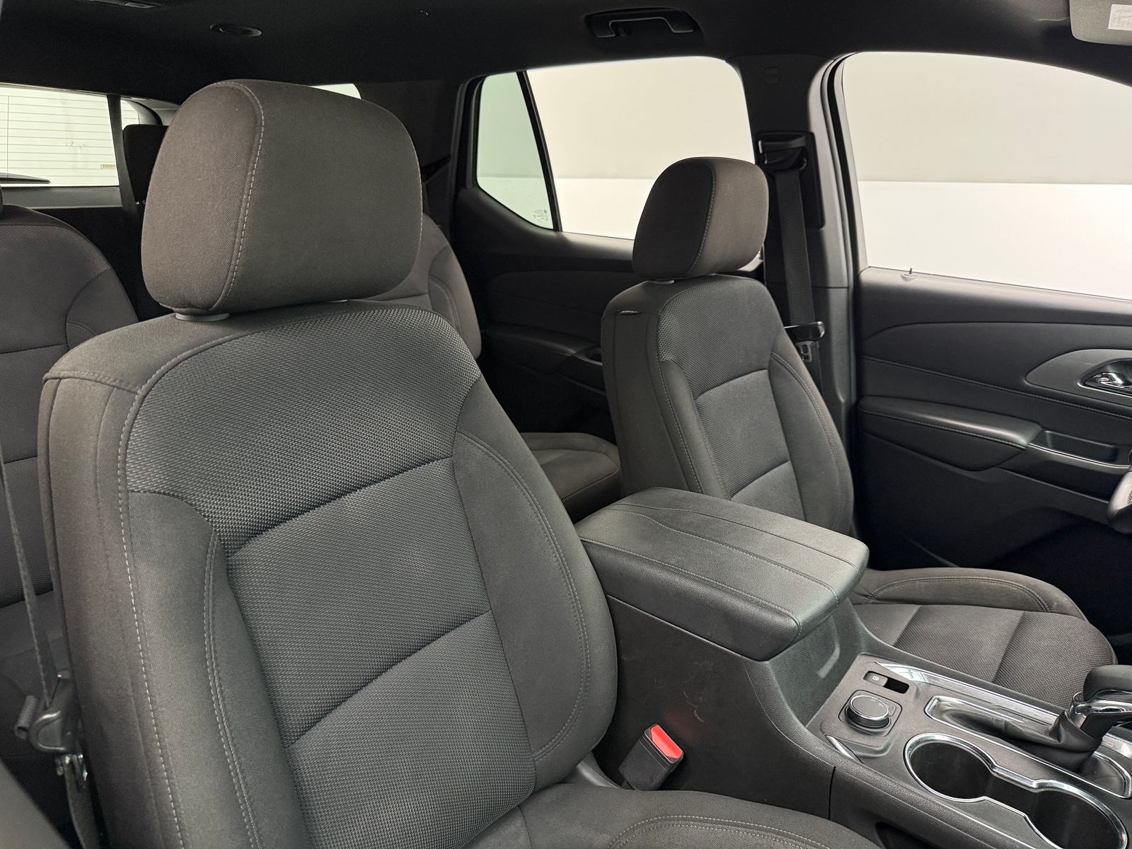 Thumbnail: 2023 Chevrolet Traverse - 2