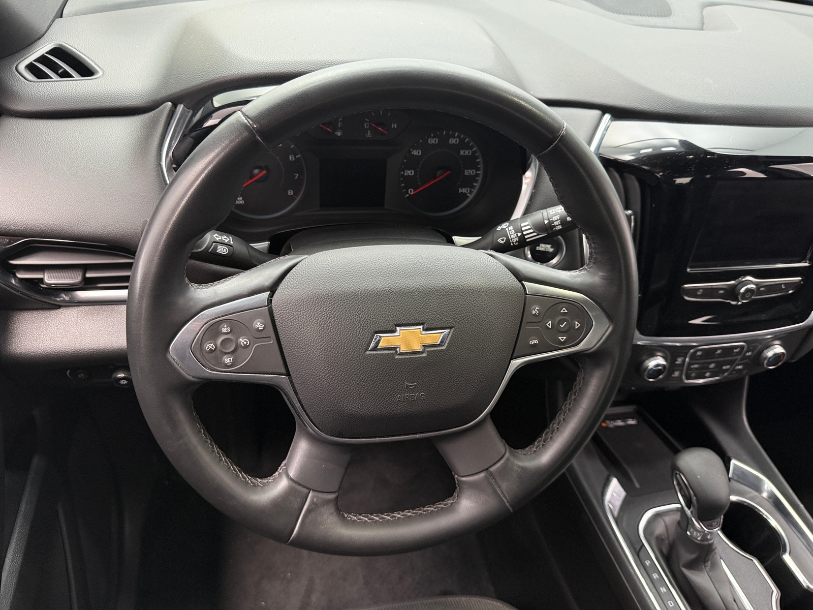 Thumbnail: 2023 Chevrolet Traverse - 5