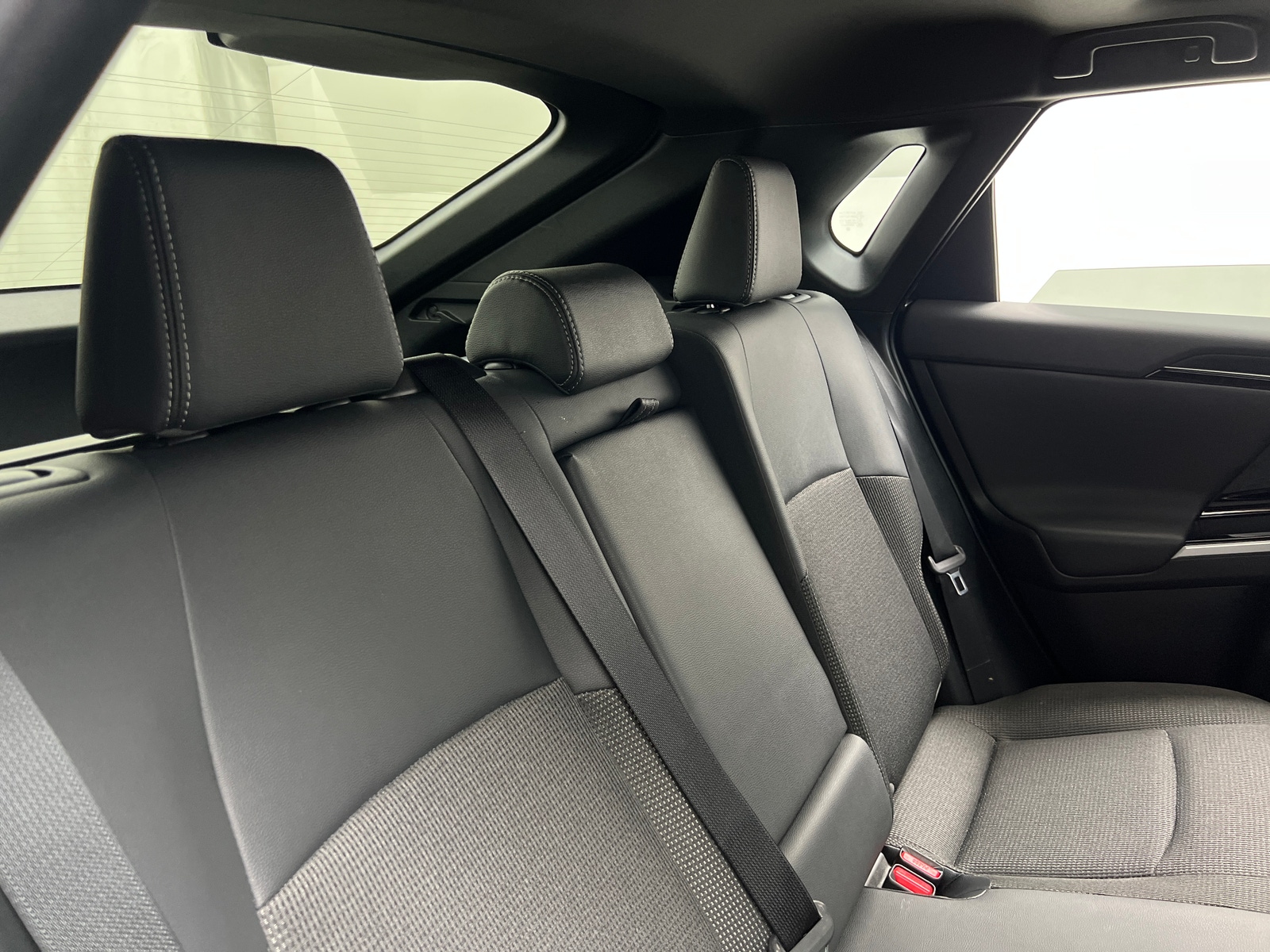 Thumbnail: 2024 Toyota bZ4X - 5