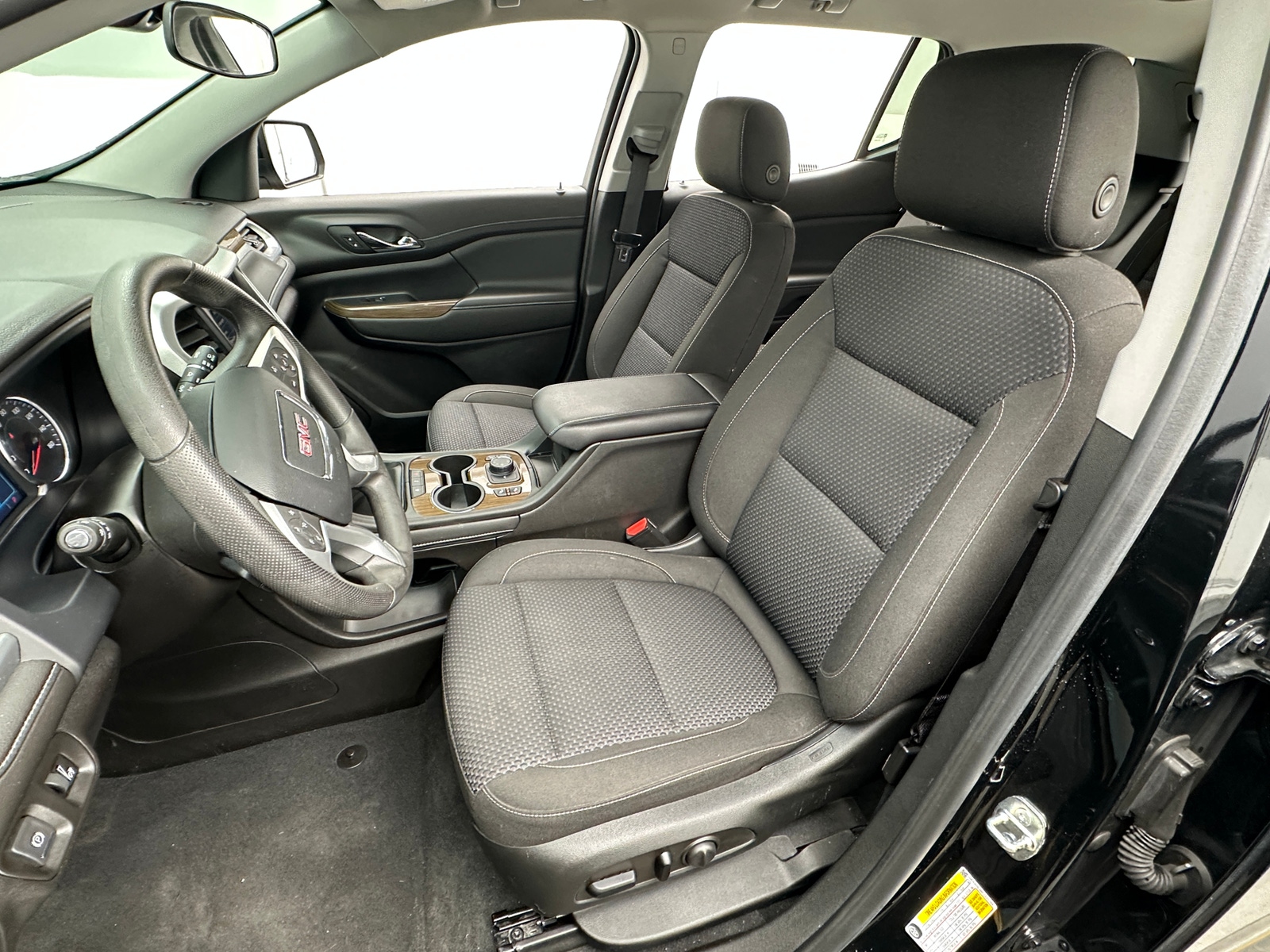 Thumbnail: 2023 GMC Acadia - 2