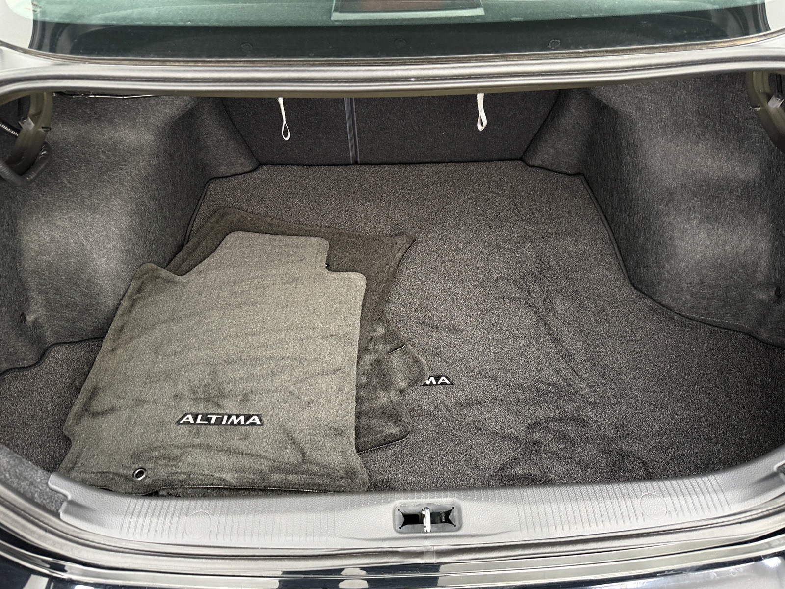 Thumbnail: 2012 Nissan Altima - 6