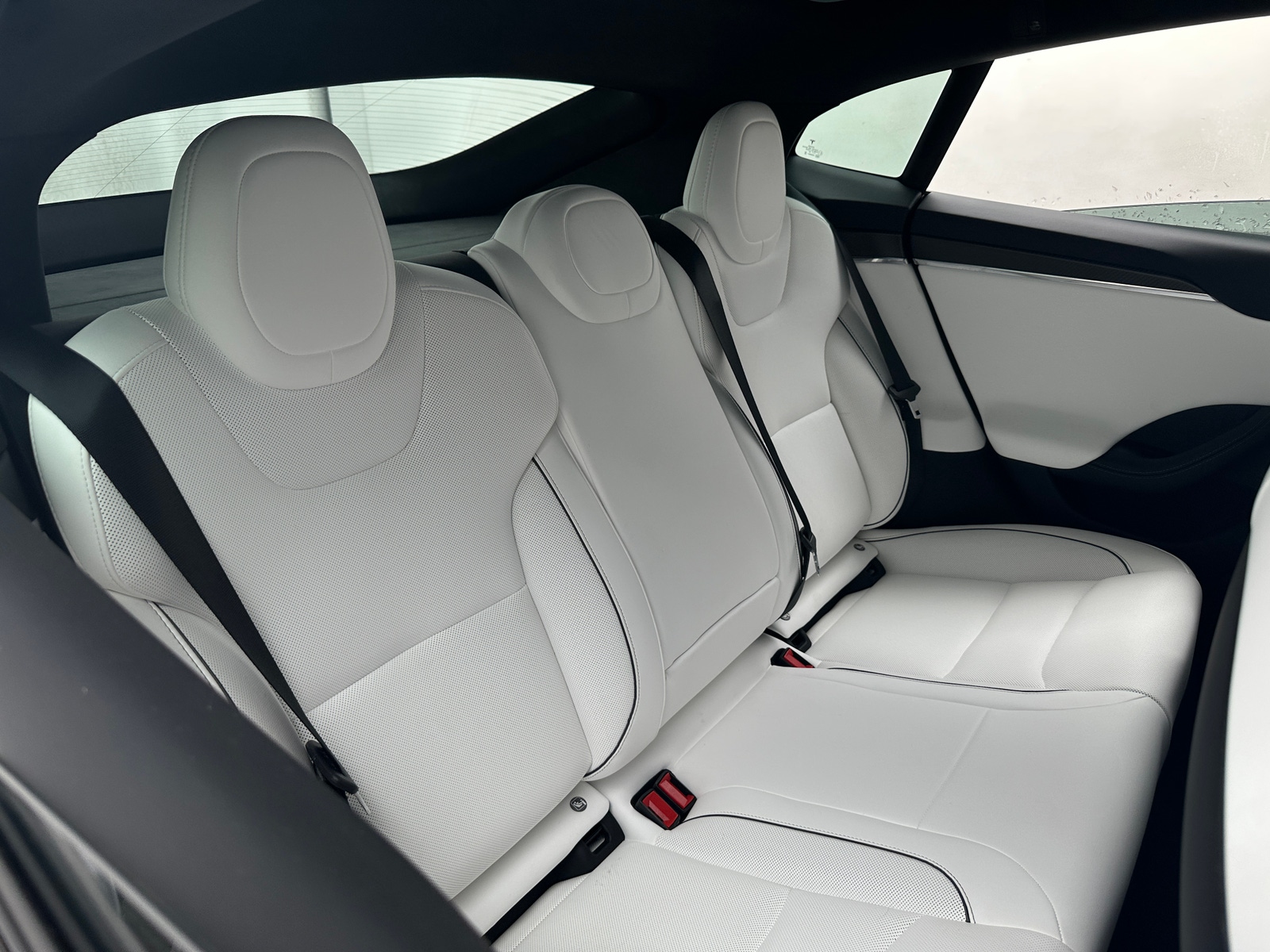 Thumbnail: 2023 Tesla Model S - 5