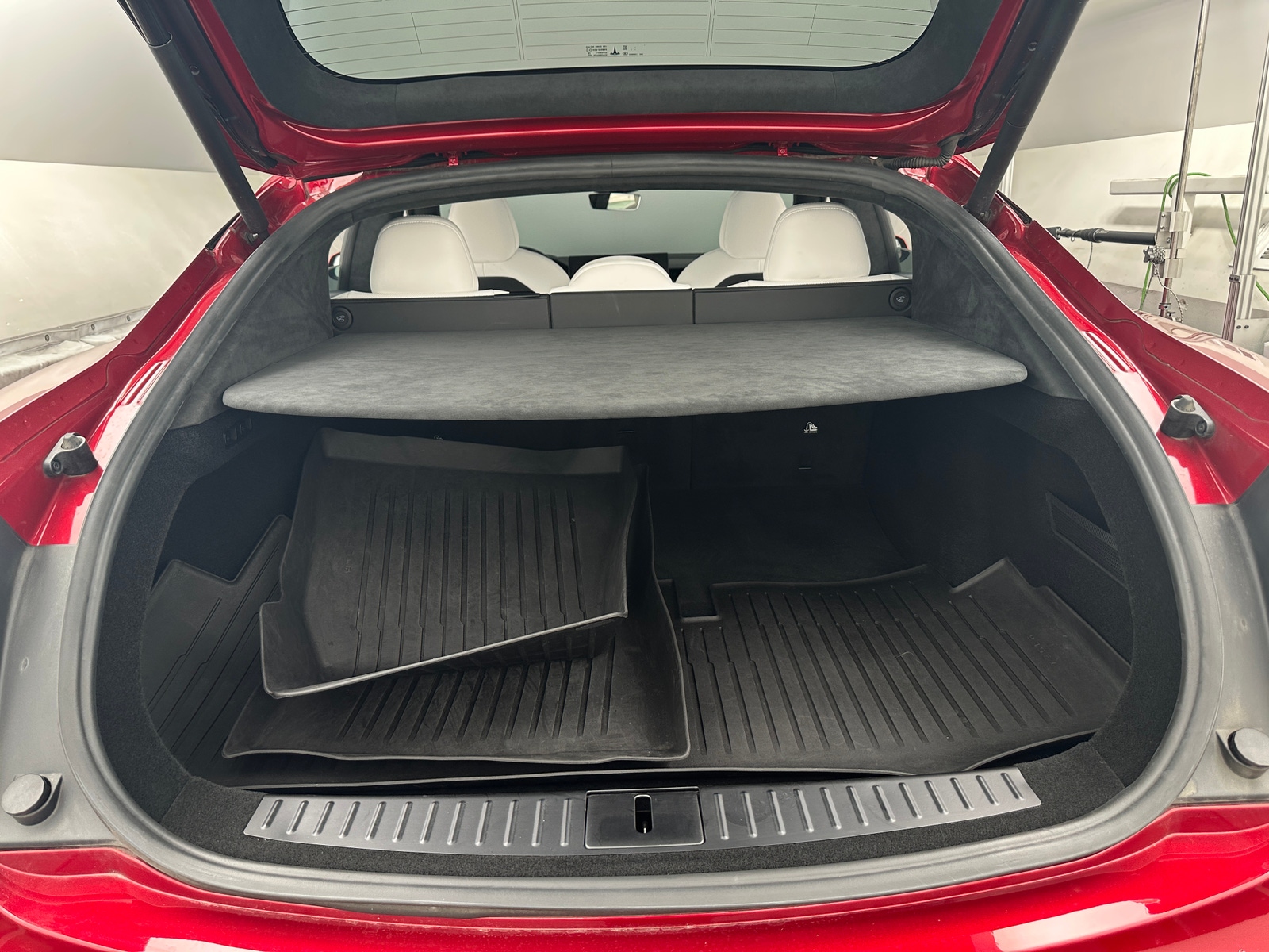 Thumbnail: 2023 Tesla Model S - 6