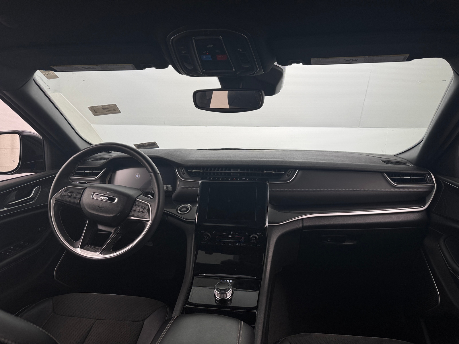 Thumbnail: 2022 Jeep Grand Cherokee L - 2