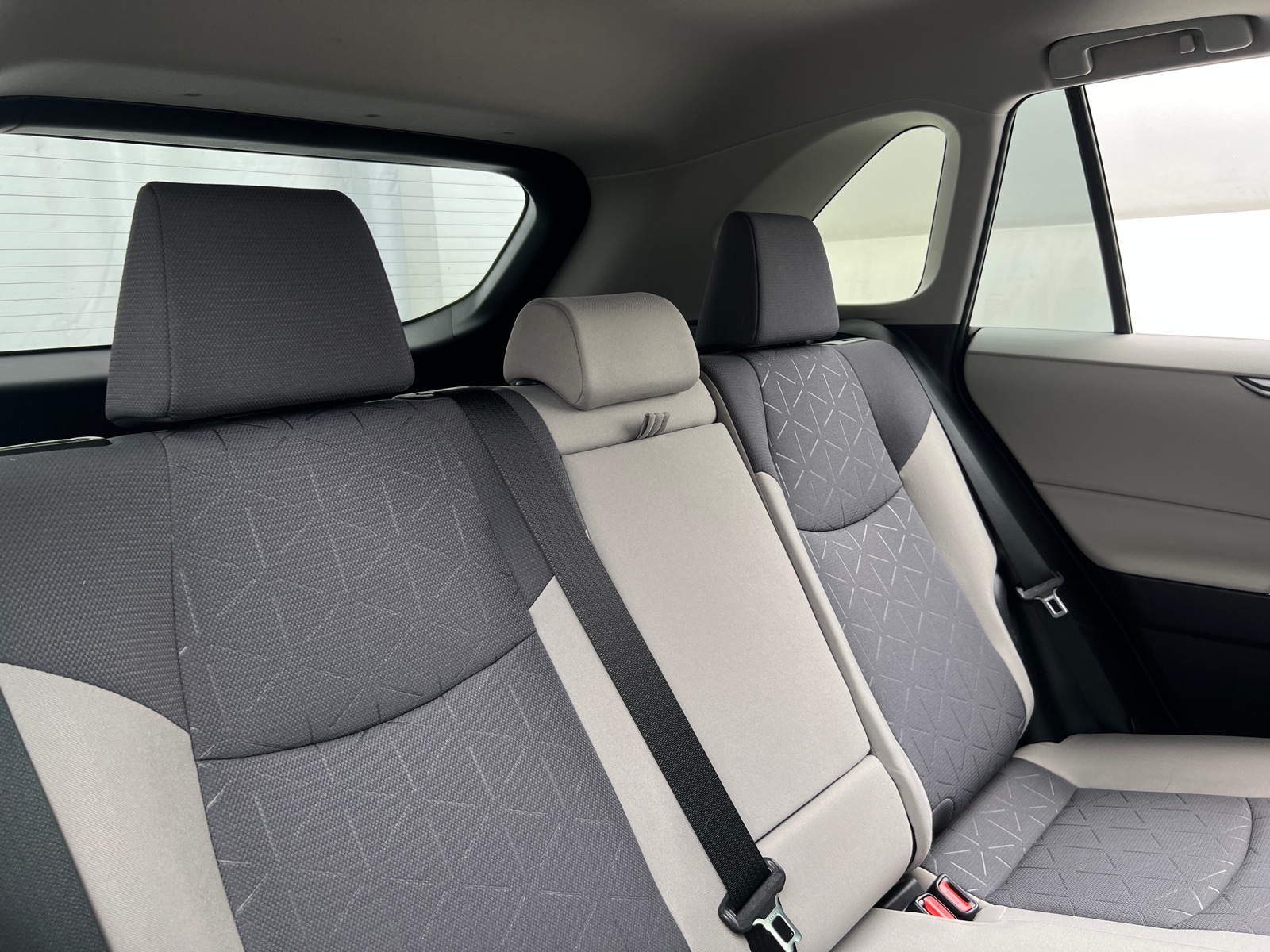 Thumbnail: 2023 Toyota RAV4 - 6