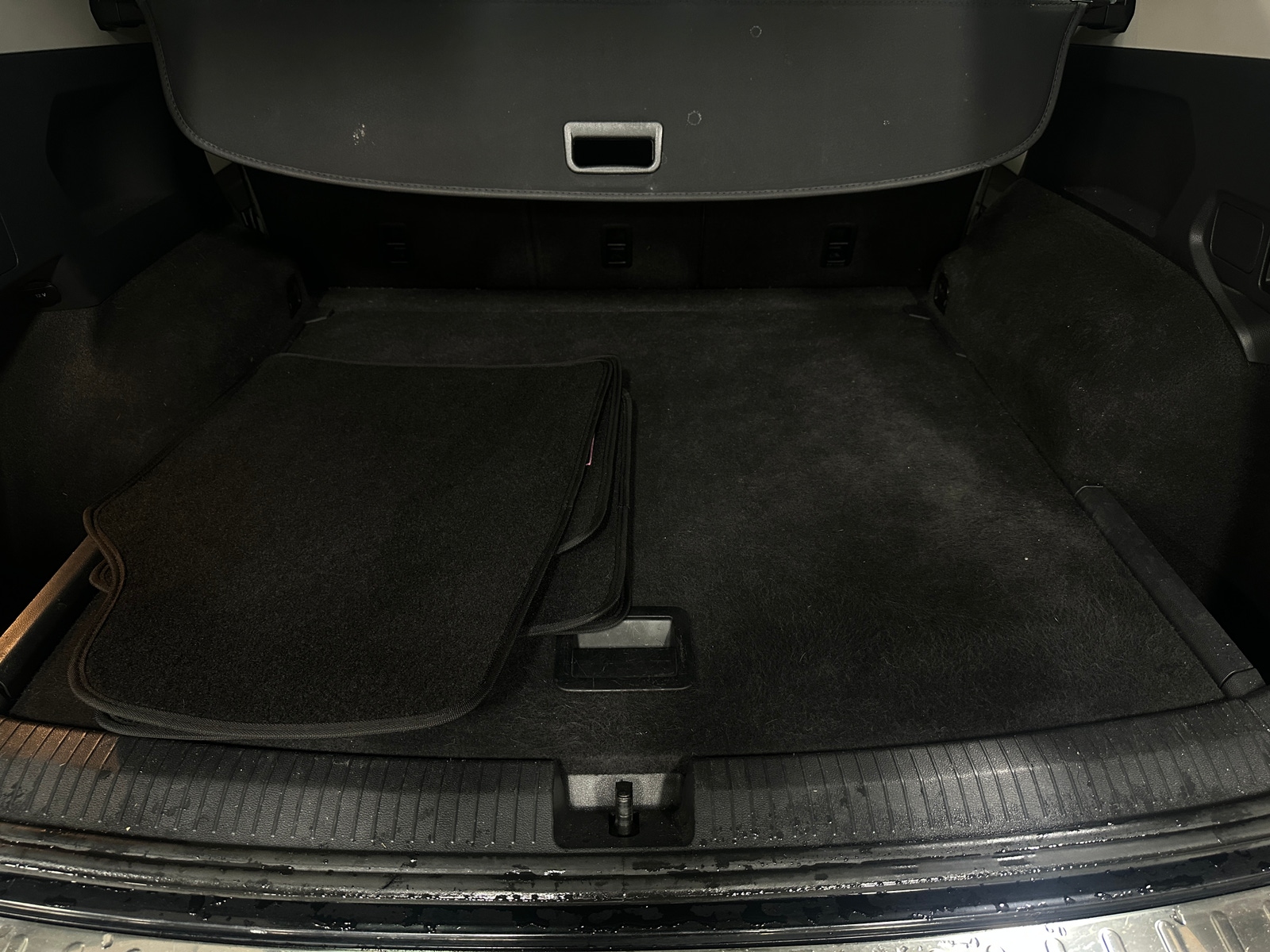 Thumbnail: 2018 Volkswagen Tiguan - 6