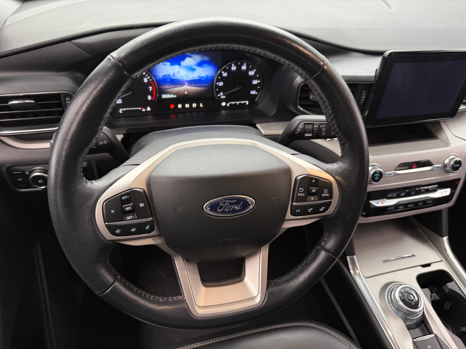 Thumbnail: 2023 Ford Explorer - 5