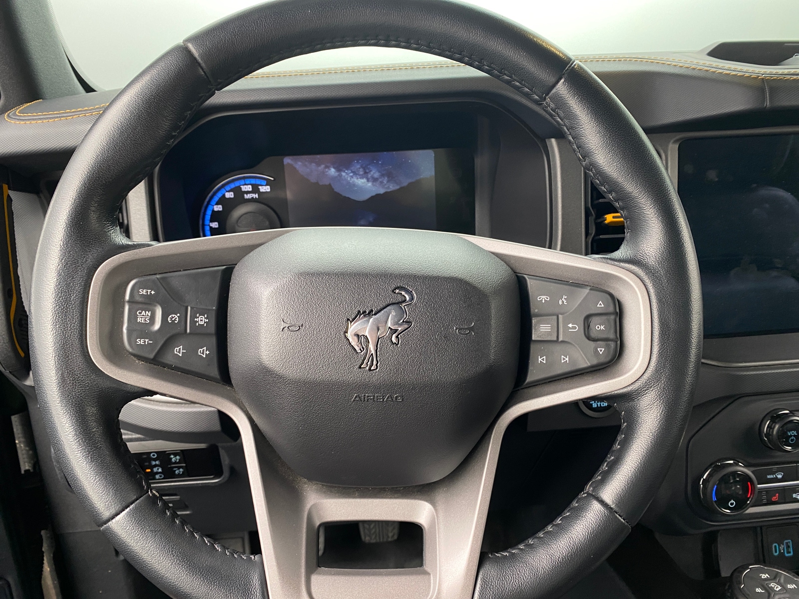 Thumbnail: 2024 Ford Bronco - 5