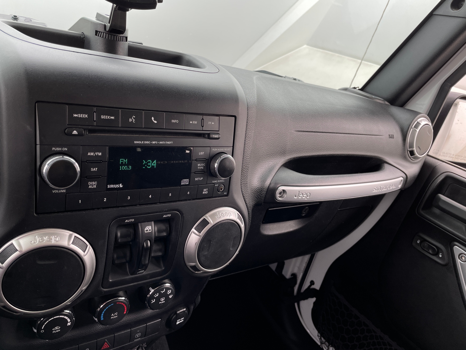 Thumbnail: 2017 Jeep Wrangler - 4