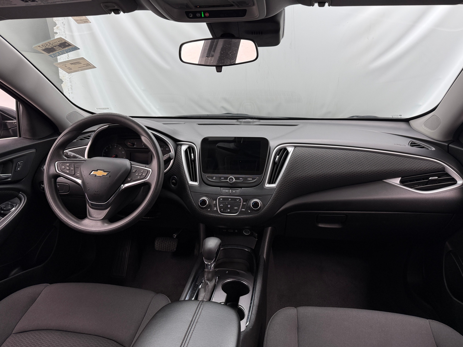 Thumbnail: 2023 Chevrolet Malibu - 3