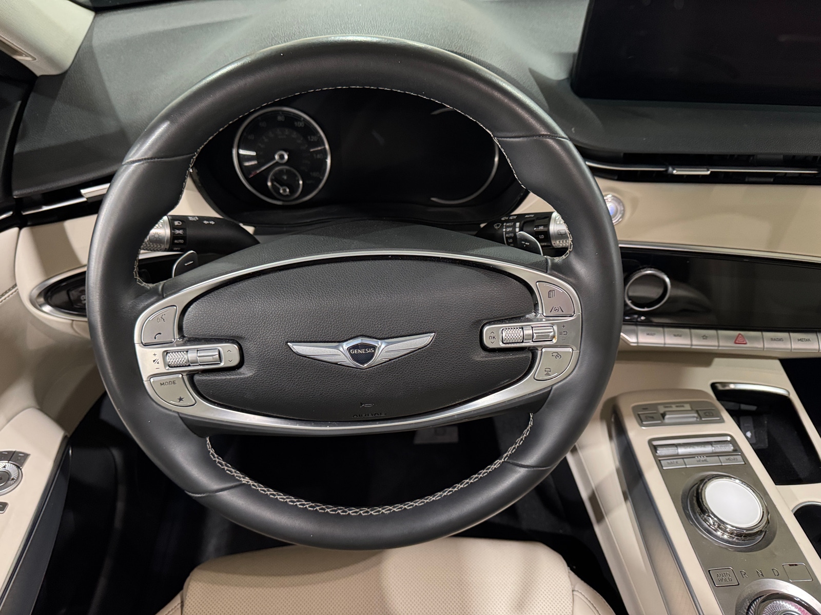 Thumbnail: 2022 Genesis GV70 - 4