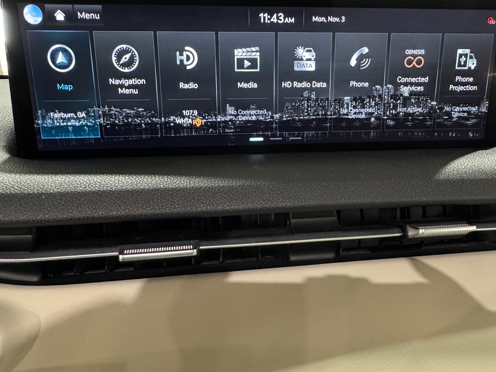 Thumbnail: 2022 Genesis GV70 - 3