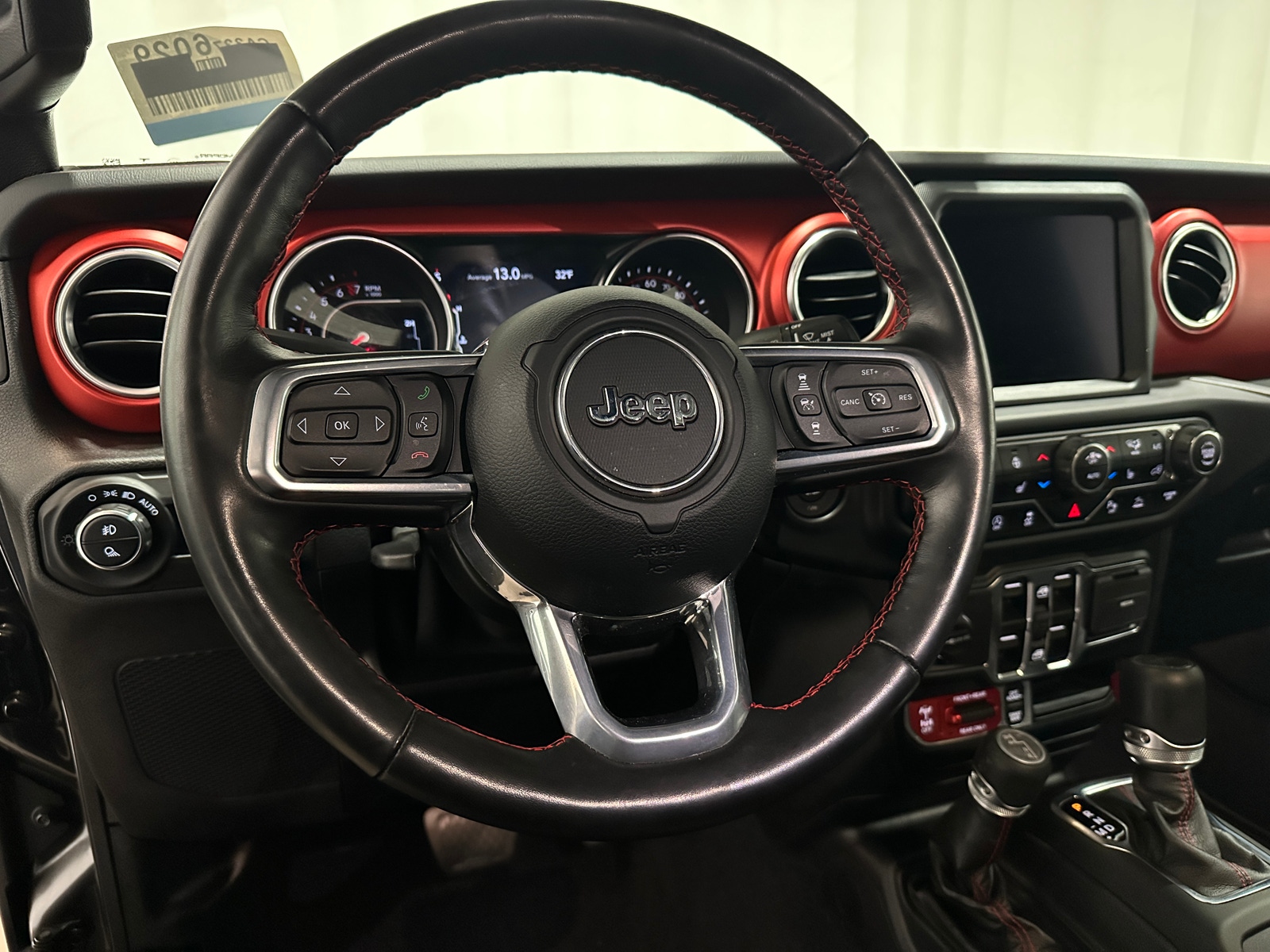 Thumbnail: 2021 Jeep Gladiator - 4