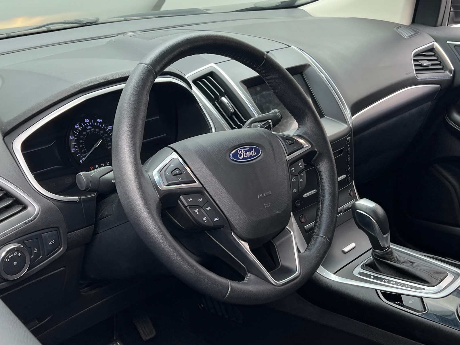 Thumbnail: 2018 Ford Edge - 4