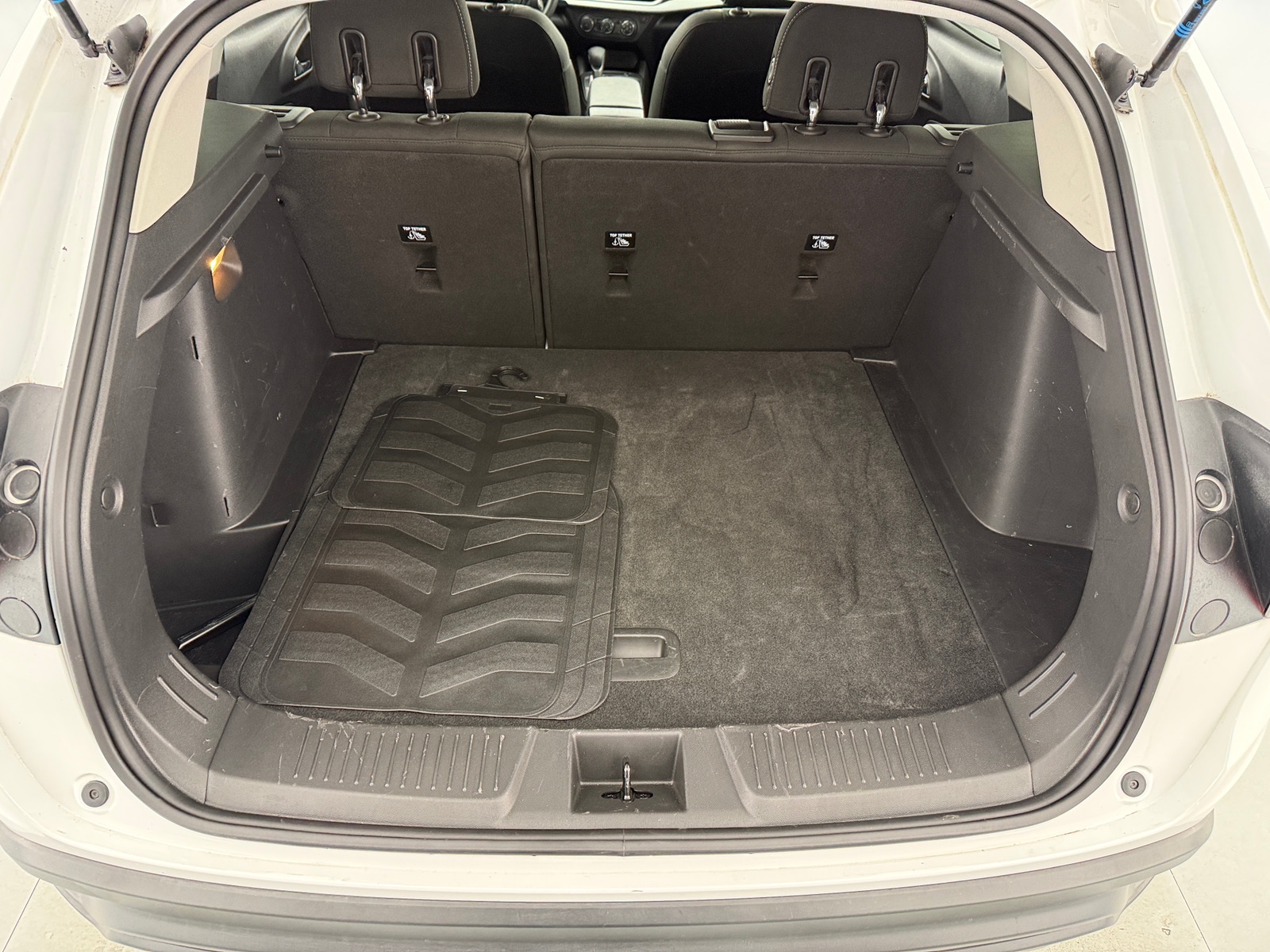 Thumbnail: 2025 Chevrolet Trax - 7