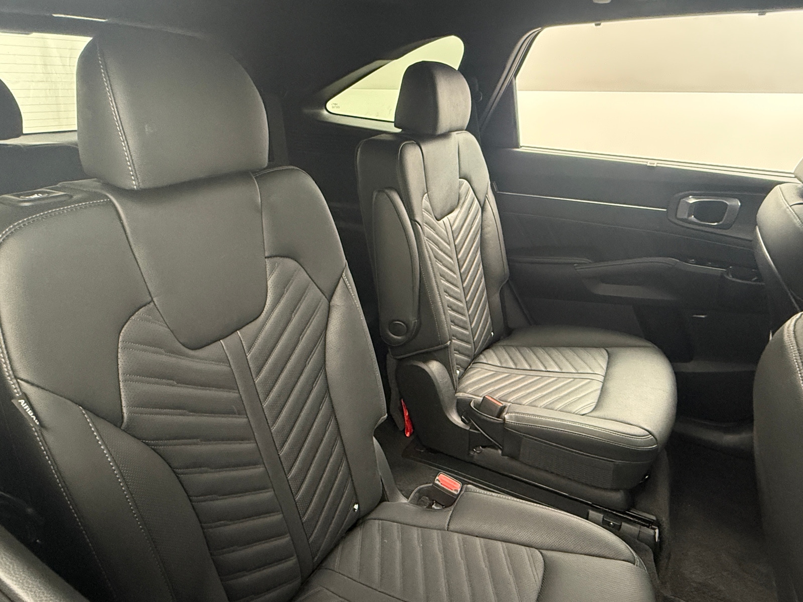 Thumbnail: 2025 Kia Sorento - 5