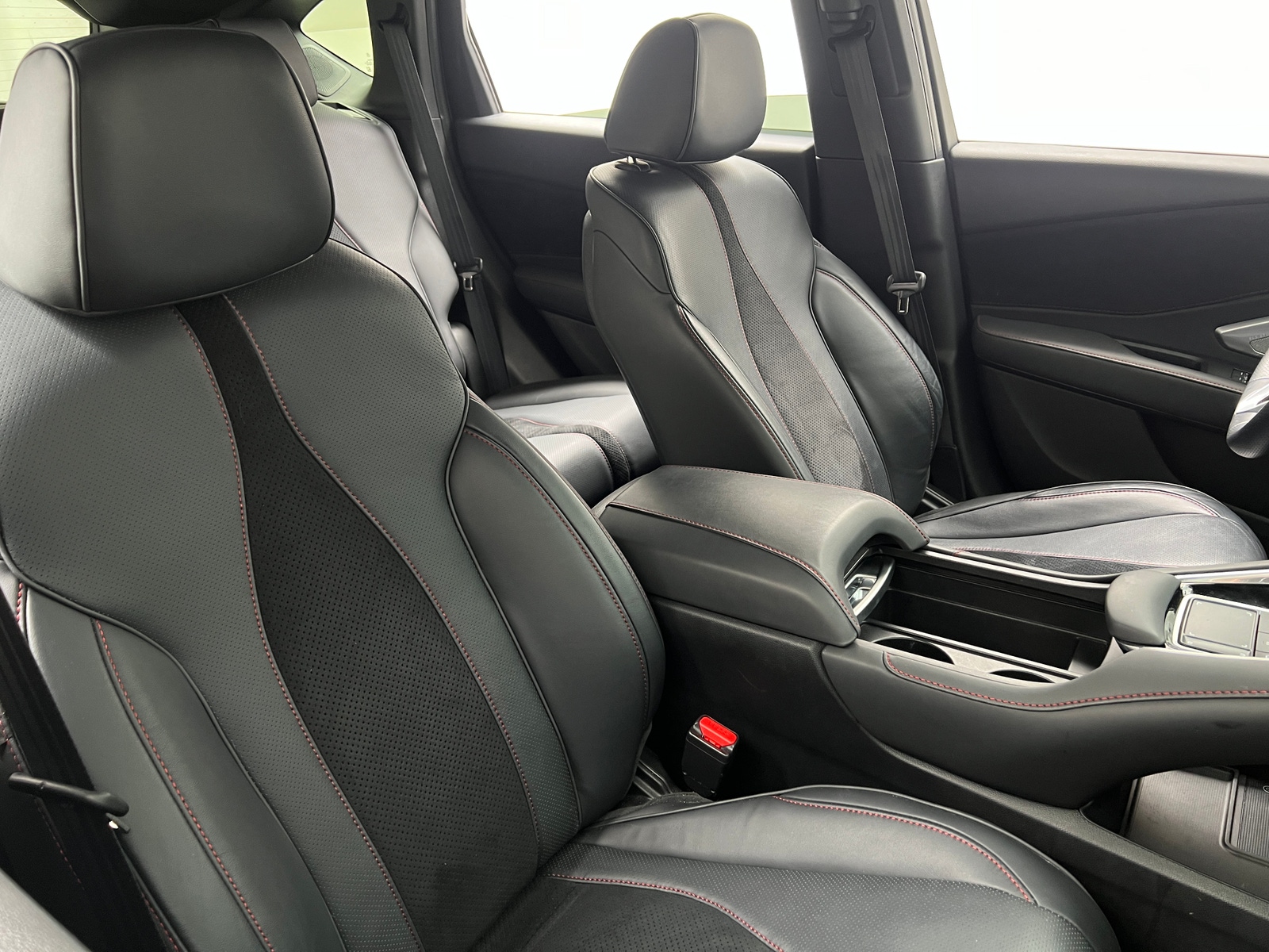 Thumbnail: 2023 Acura RDX - 2