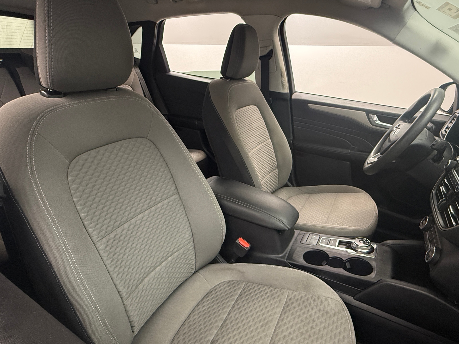 Thumbnail: 2021 Ford Escape - 2