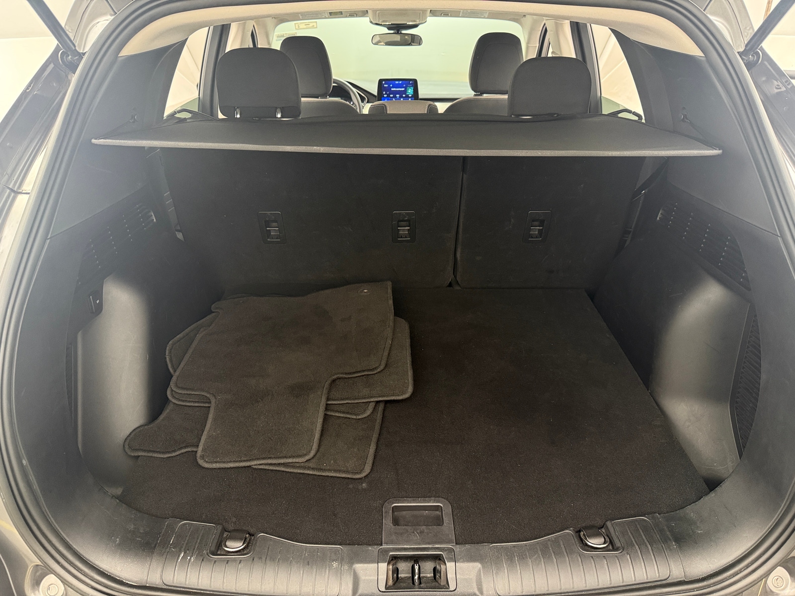 Thumbnail: 2021 Ford Escape - 7