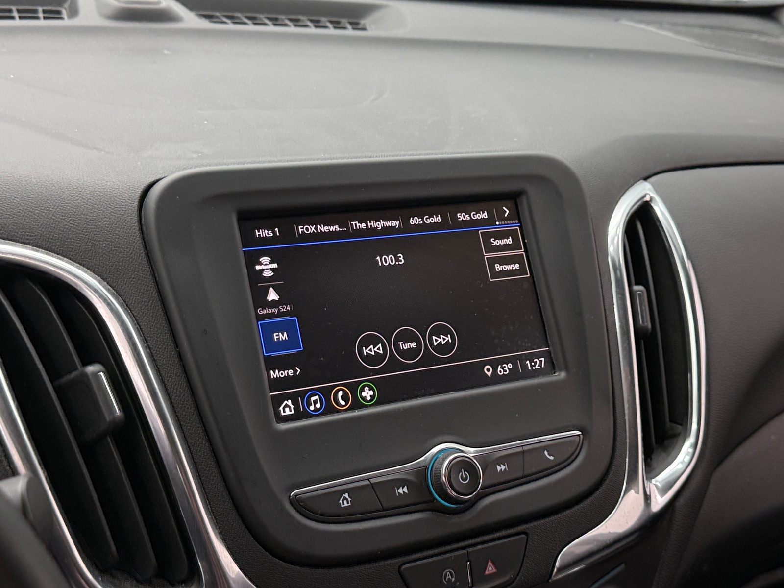 Thumbnail: 2024 Chevrolet Equinox - 4