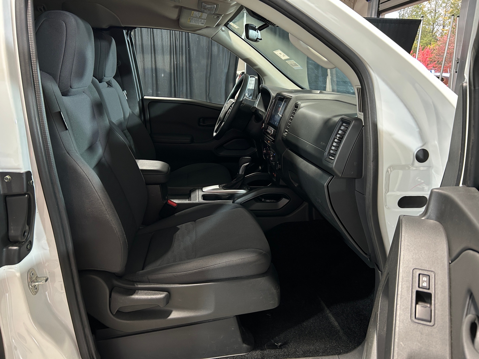 Thumbnail: 2024 Nissan Frontier - 2