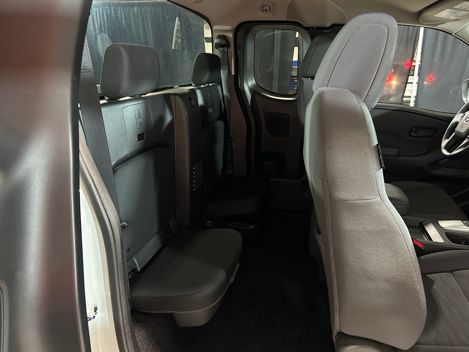 Thumbnail: 2024 Nissan Frontier - 6