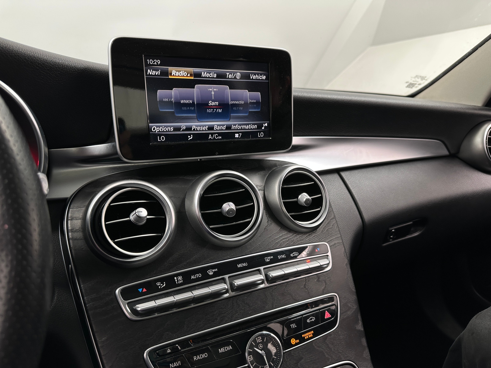 Thumbnail: 2017 Mercedes-Benz C-Class - 3